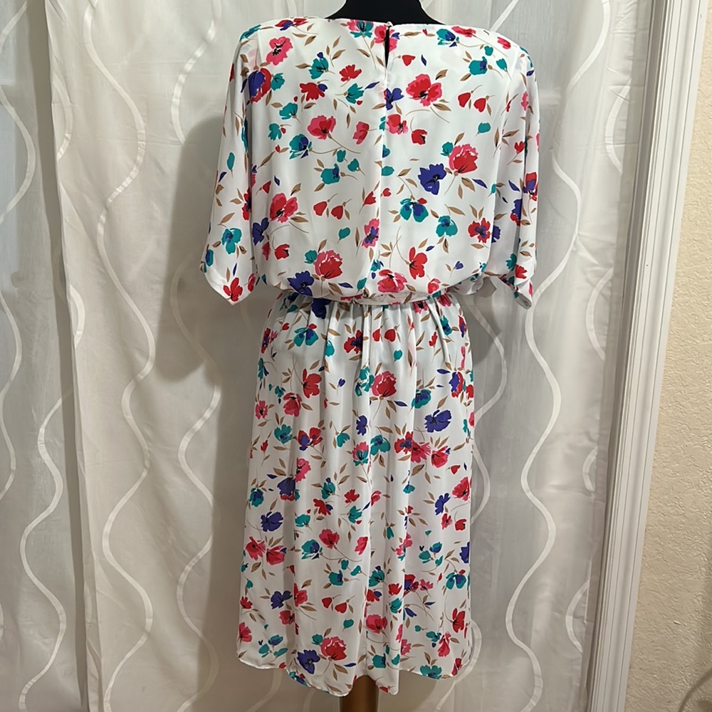 Vintage, Pellini Petites By Von Bramlett, White & Floral Print Dress, Size 13/14 - Picture 4 of 7